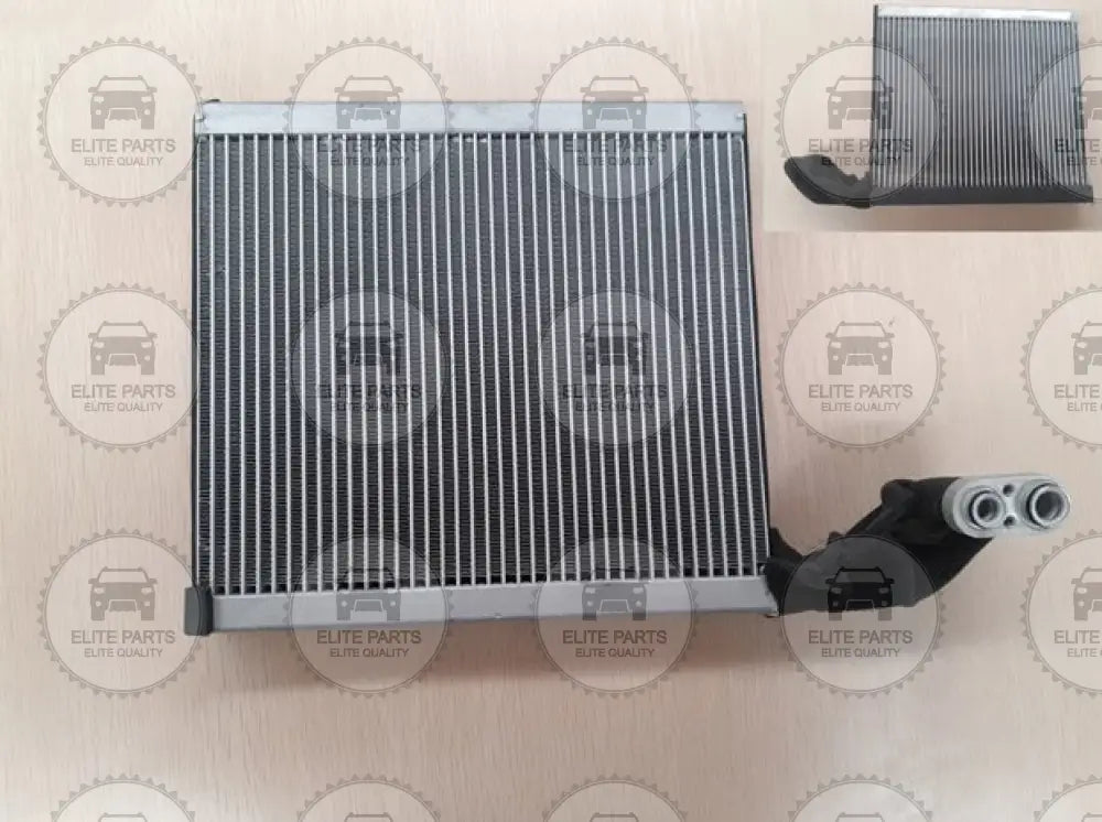 HAVAL H6 2nd Generation Original AC Evaporator Core Assembly (مبخر هافال H6 الجيل الثانى موديل سنة 2017 - 2020) 8107900XKZ1DA