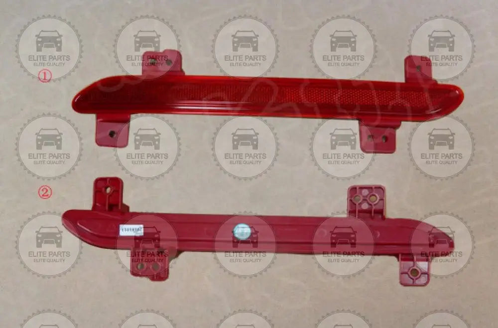 HAVAL H6 Facelift Original Rear Bumper Right Side Reflector Assembly (عاكس ضوء خلفي للصدام الخلفي جهة اليمين هافال اتش 6 فيسلفت) 4135101XKQ00A