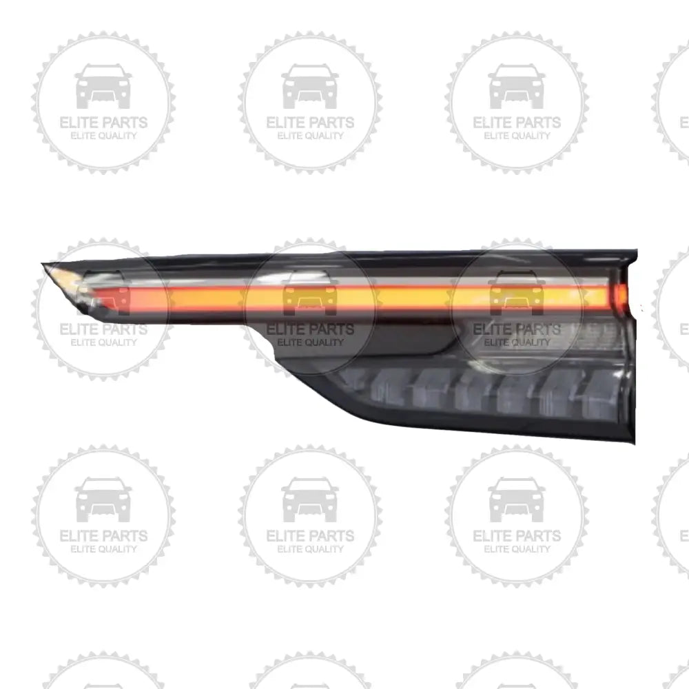 HAVAL H6 GT Original Tailgate Right Tail Light With Transparent Lampshade (مصباح كشاف ضو خلفي شفاف اصلي متحرك جهة اليمين هافال اتش 6 جي تي) 4133112XKN03A