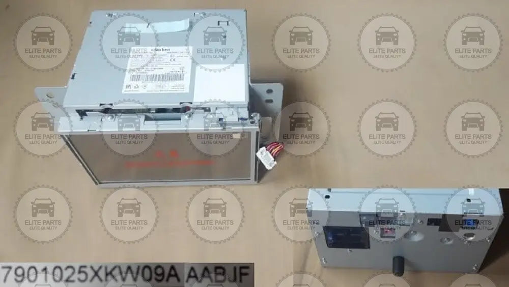 HAVAL H8 Original CD Player Host Assembly (مشغل شاشة الاقراص المدمجة الاصلى هافال اتش 8) 7901025XKW09A