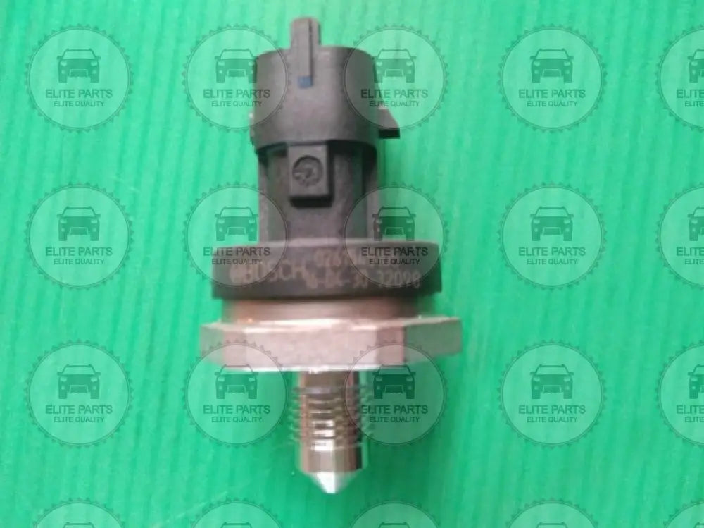 HAVAL H9 Original Fuel Rail Pressure Sensor (حساس ضغط قضيب مسطرة الوقود الاصلى هافال اتش 9) 3611800XEC02