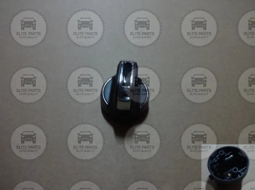 Haval H6 Generation One Original Ignition Lock Knob 3704211XKZ16A (هافال اتش 6 الجيل الاول مقبض قفل الإشعال الأصلي)