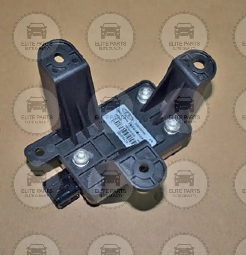 Tiggo 8 Pro Original Master Blind Spot Detection Radar (رادار النقاط العمياء الرئيسى شيرى تيجو 8 برو) 704000633AA