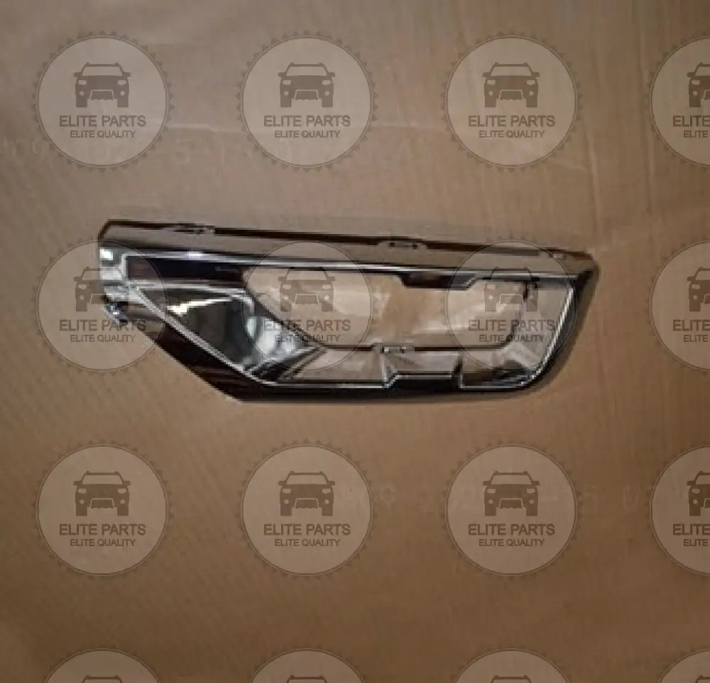 CHERY Tiggo 4 Pro Original Right Rear Bumper Exhaust Pipe Decorative Cover (غطاء مخرج العادم الشكمان الخلفى جهة اليمين شيرى تيجو 4 برو) 602001277AA