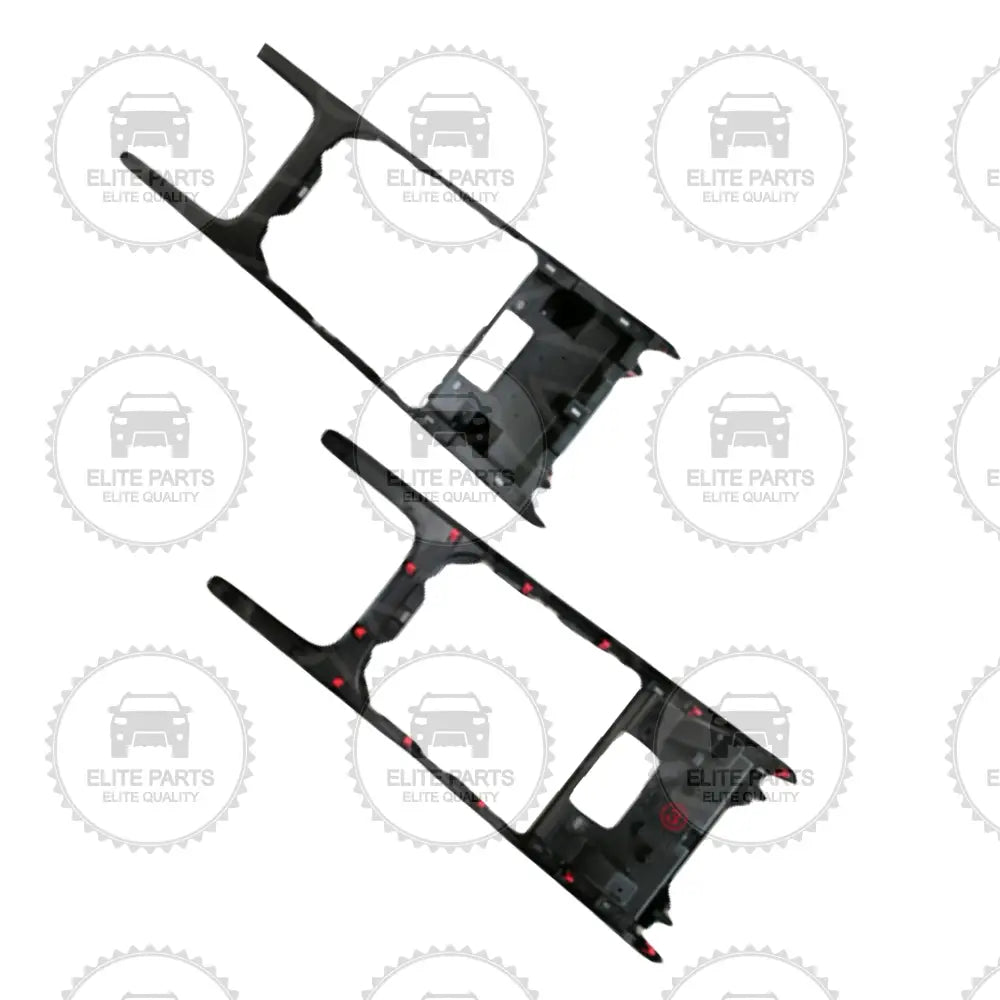 GWM TANK 300 Original Sub-Instrument Panel Frame Upper Cover (غطاء بلاستيك لتابلوه تانك 300) 5305160XKM01A