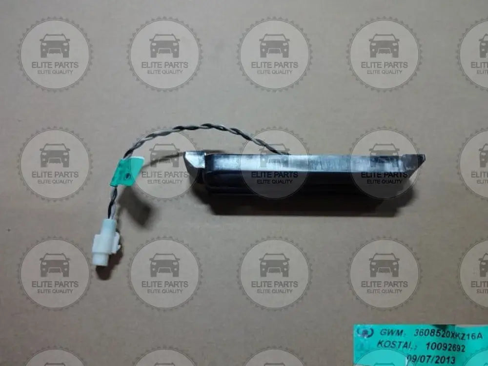 Great Wall POER Cannon Hatchback four-door & push-button one-touch start system Antenna (3608520XKZ16A)