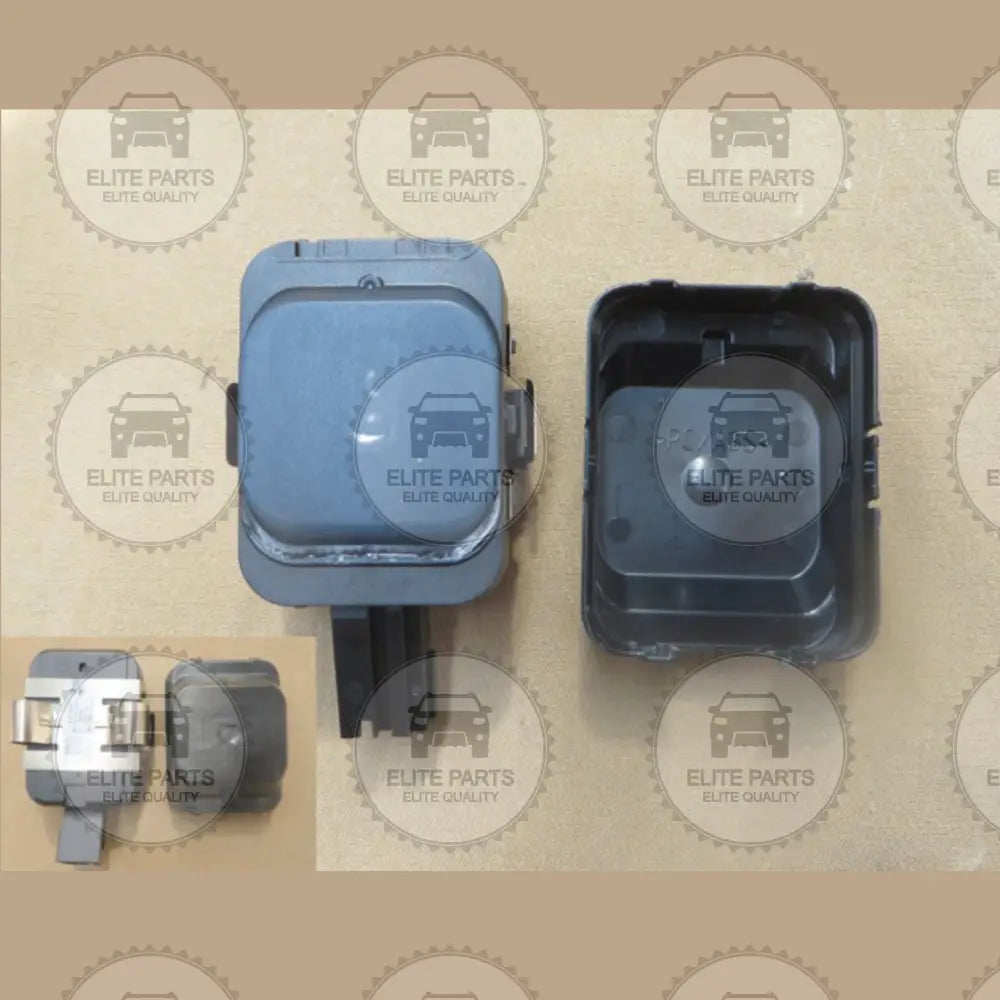 HAVAL H6 2nd Gen. Original Rain & Light Sensor Assembly (حساس المطر و الضوء الامامي الاصلي هافال اتش 6 الجيل الثاني) 3741300XKZ1DA